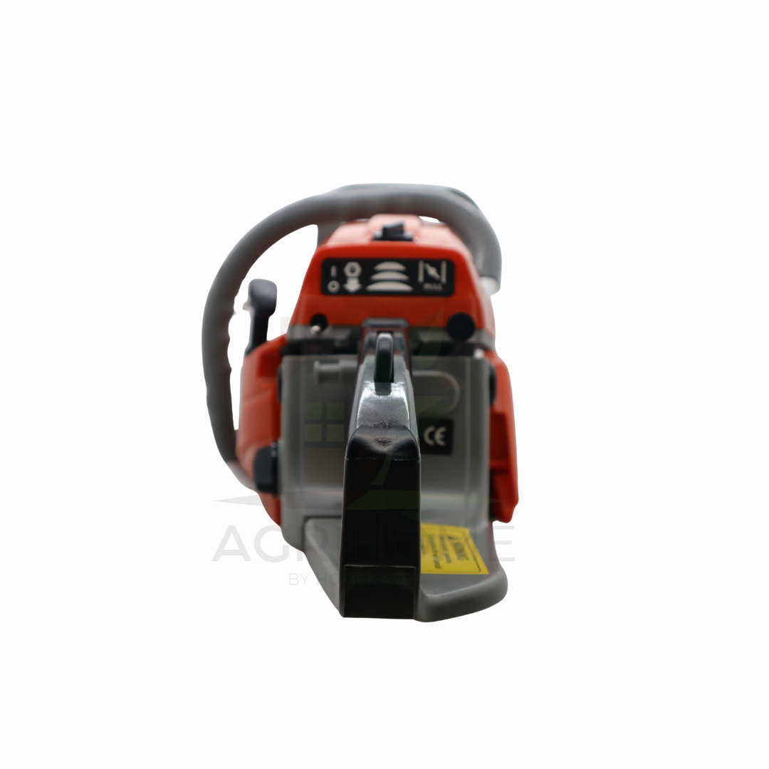 เลื่อยยนต์ Blackbull กระทิงดำ 5200 B-CS-152 ส้ม