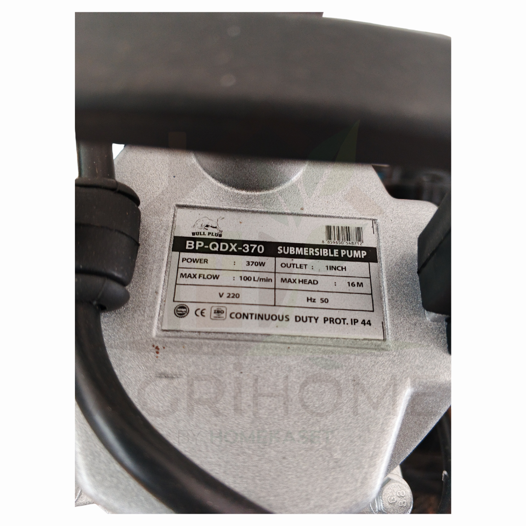 ปั๊มแช่ Bull Plus กระทิง 1 นิ้ว 370 วัตต์